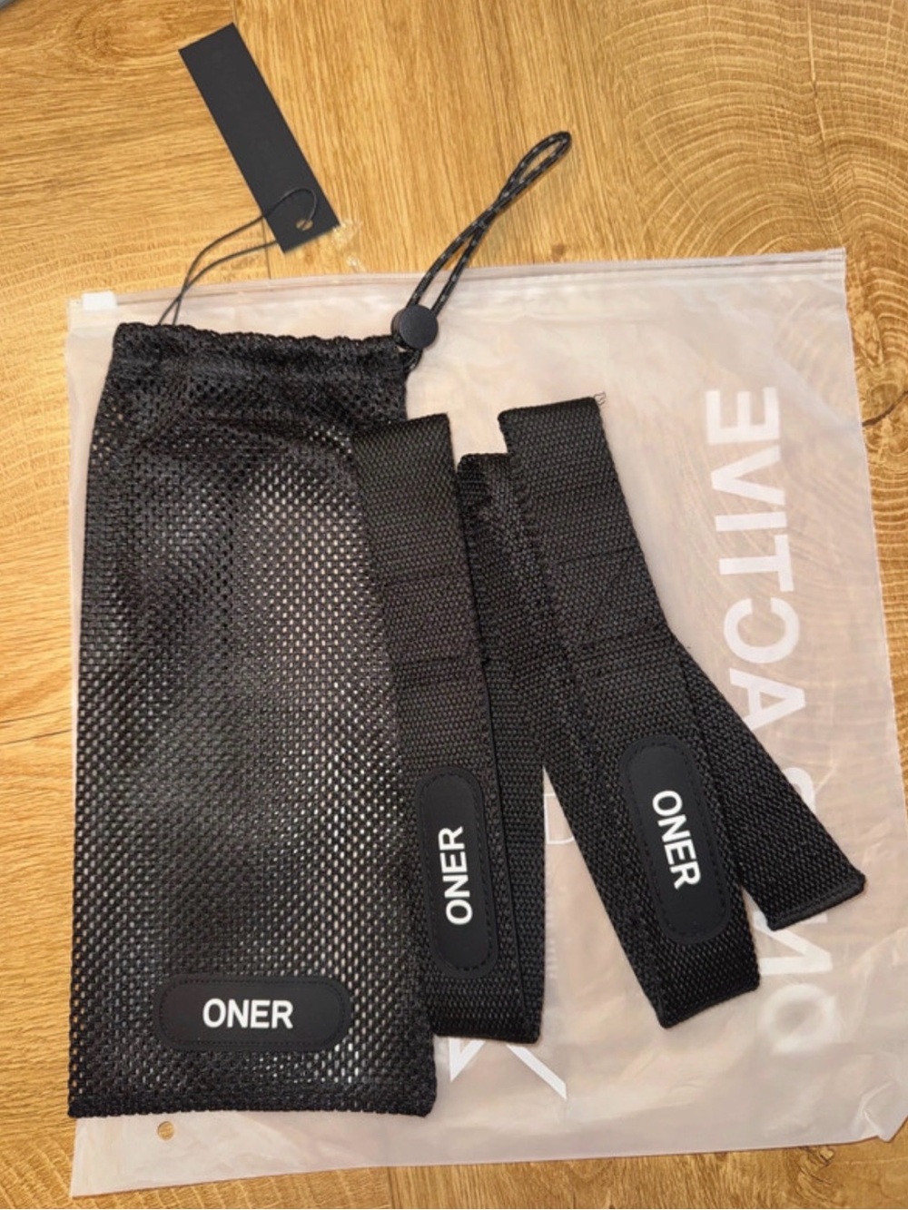 Oner Active Black Wrist/Lifting Straps with Carry Pouch